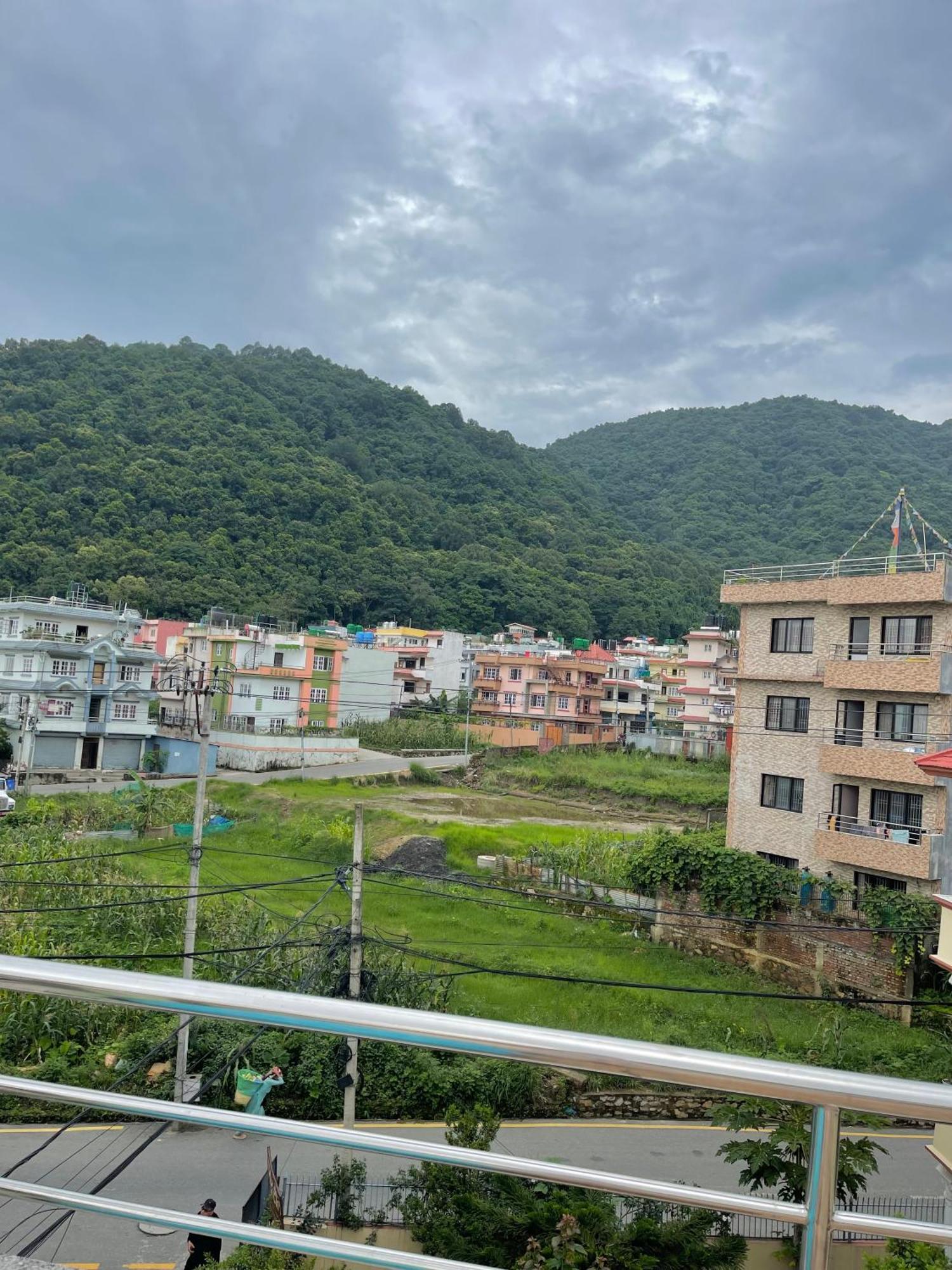 Mountain View Escape Apartment Kathmandu Exterior photo